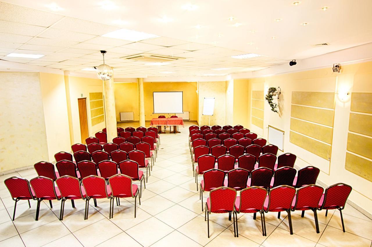 Kaliszki Hotel Calisia מראה חיצוני תמונה